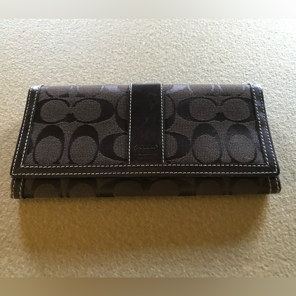 Coach Signature Brown Wallet